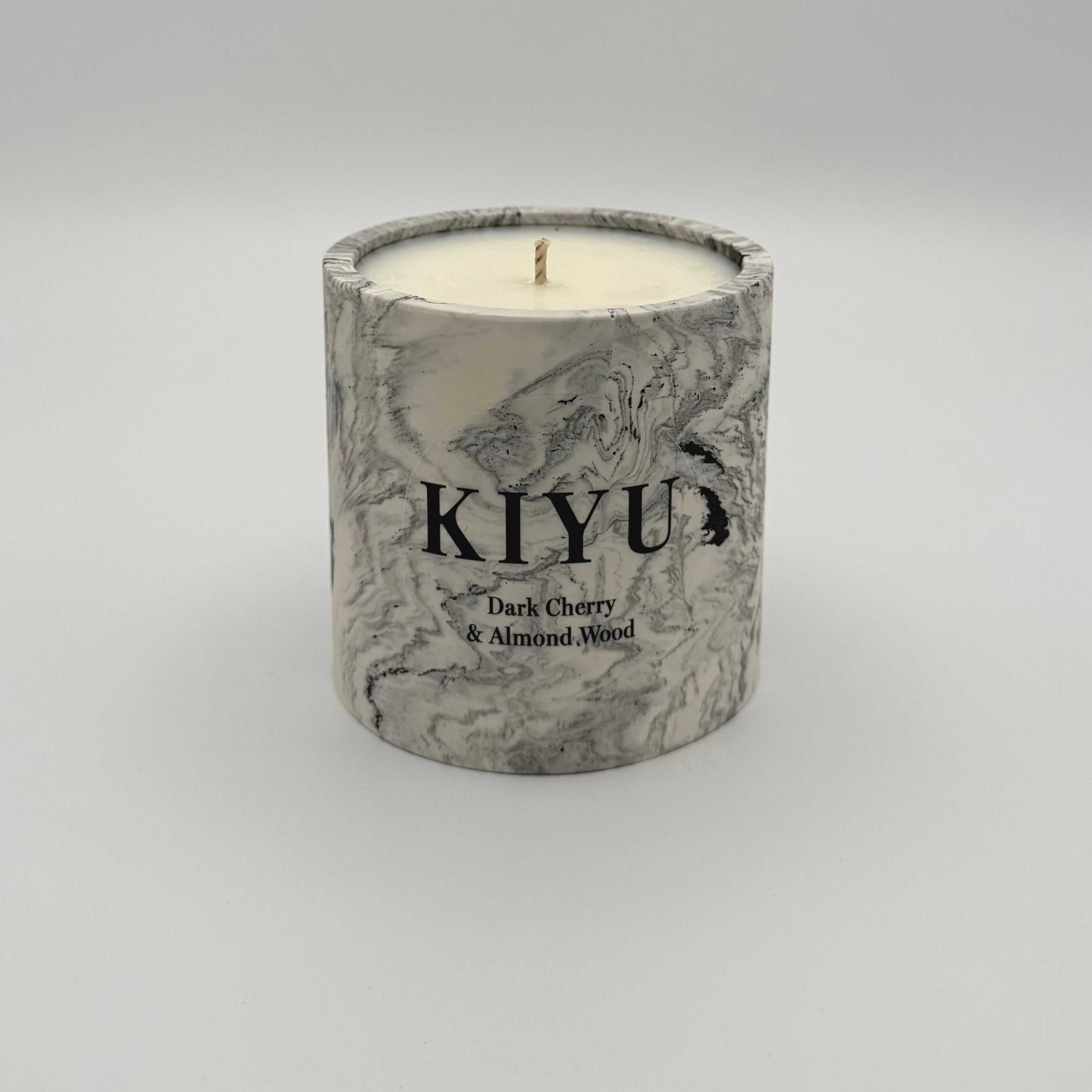 Dark Cherry & Almond Wood Duftkerze - Marmoriert