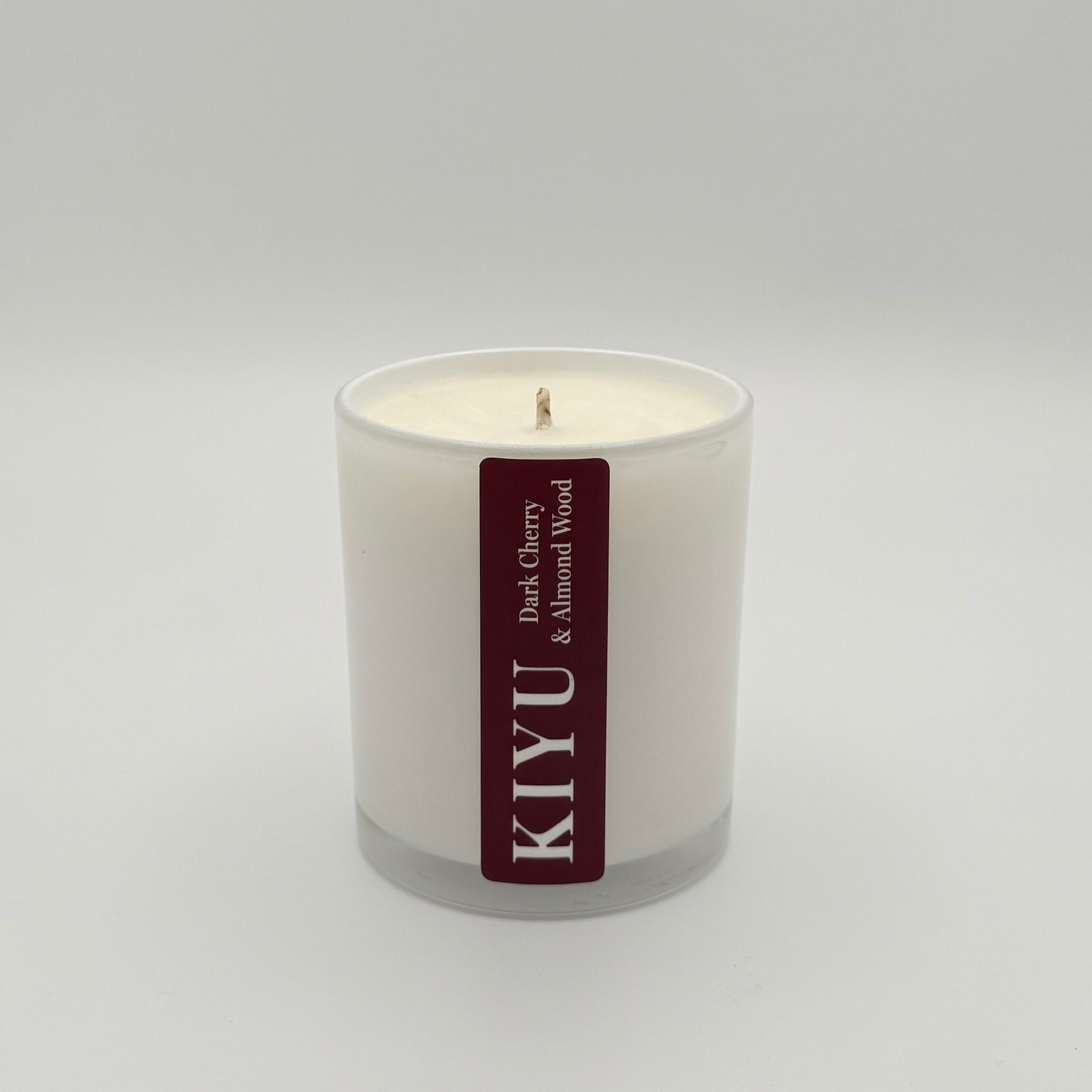 Dark Cherry & Almond Wood Duftkerze